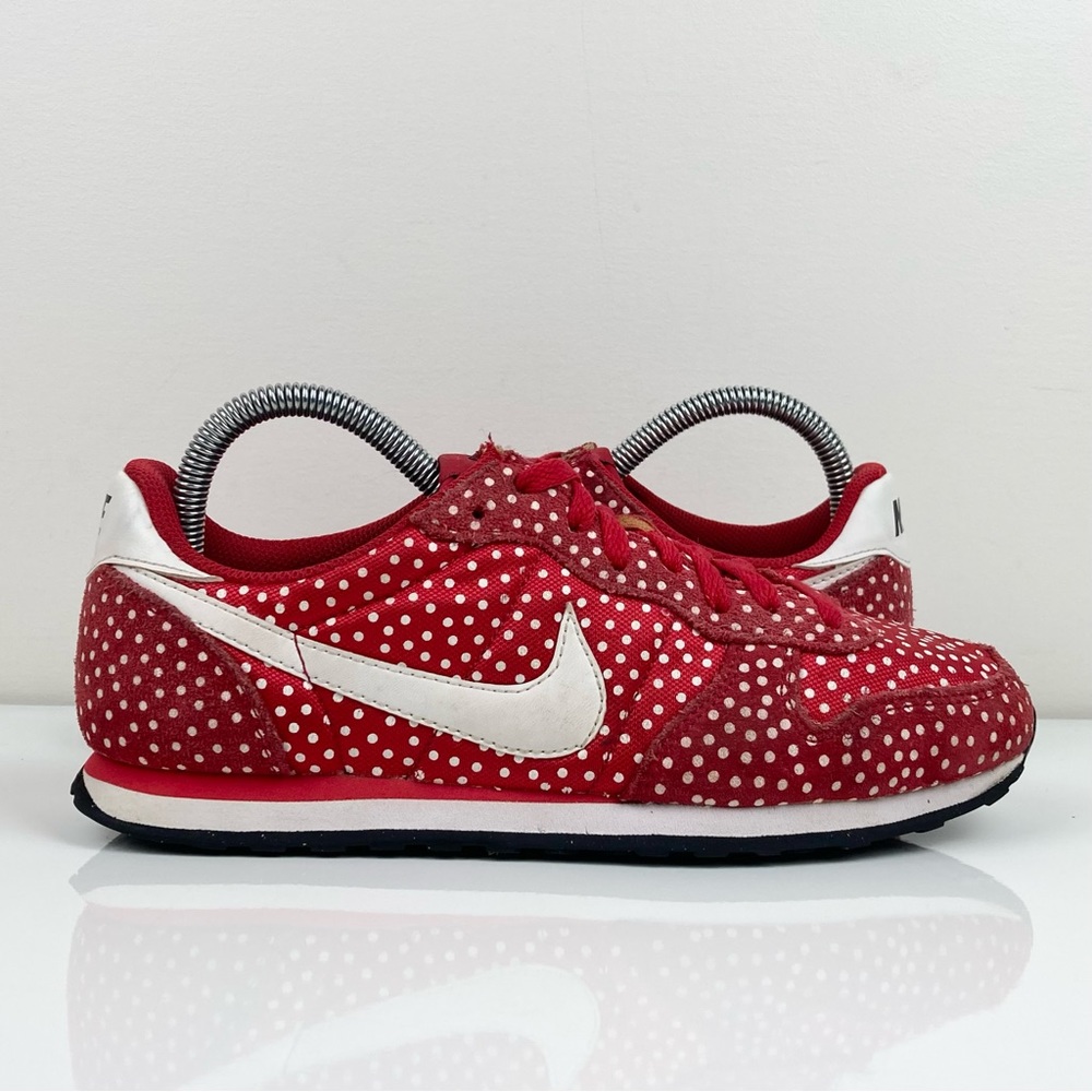 Nike Women’s Gennico Red & White Pokla Dot Athletic Training Shoes Size 8.0